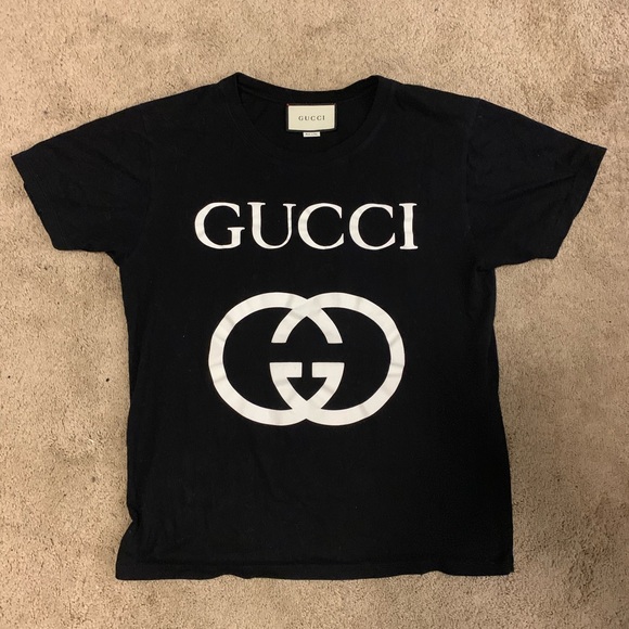 plain black gucci shirt